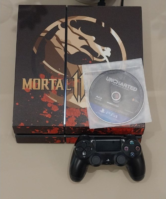 PS4 PlayStation 4 fat, диск Uncharted