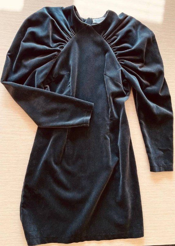 Белое платье с цветочным принтом, бархатное черное платье 5