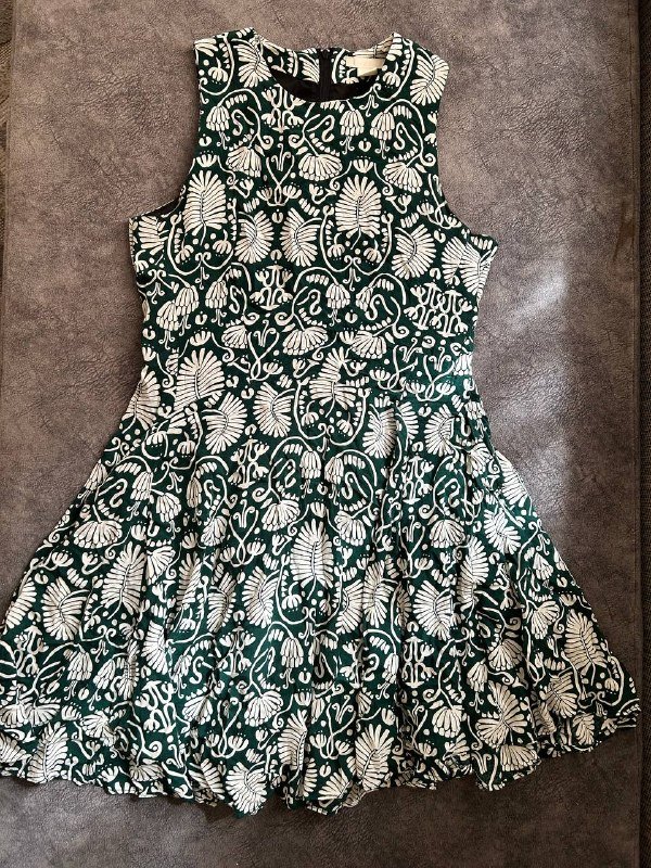 Платье H&M размер М