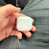 AirPods 4 1