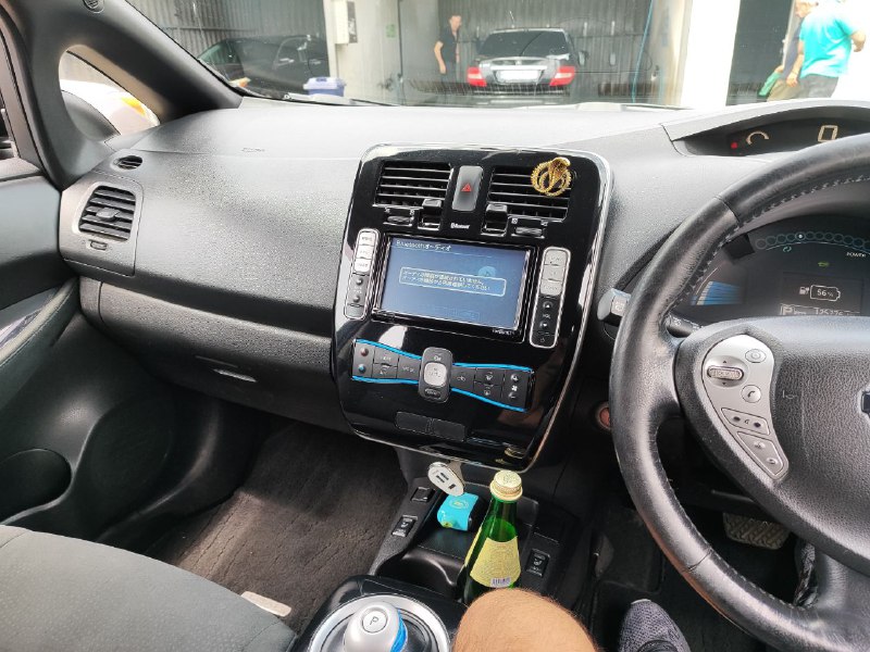 Nissan Leaf 2014 года 10