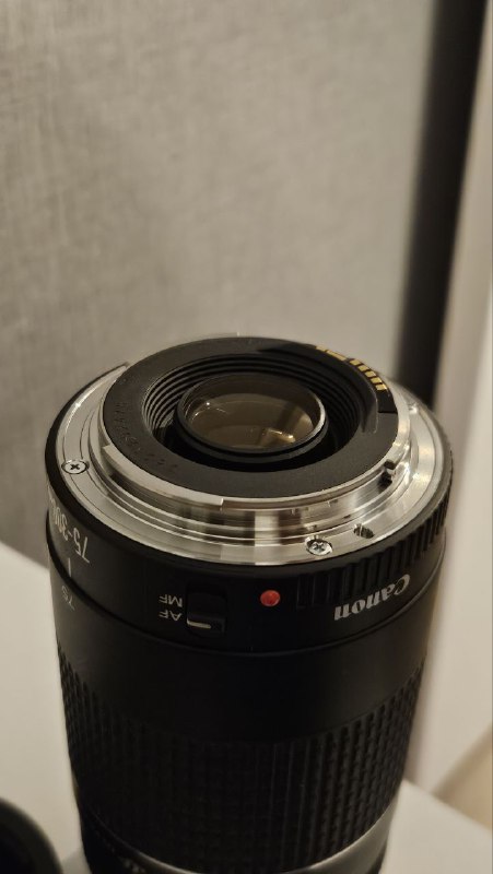 Объектив Canon Ultrasonic EF 75-300mm 2