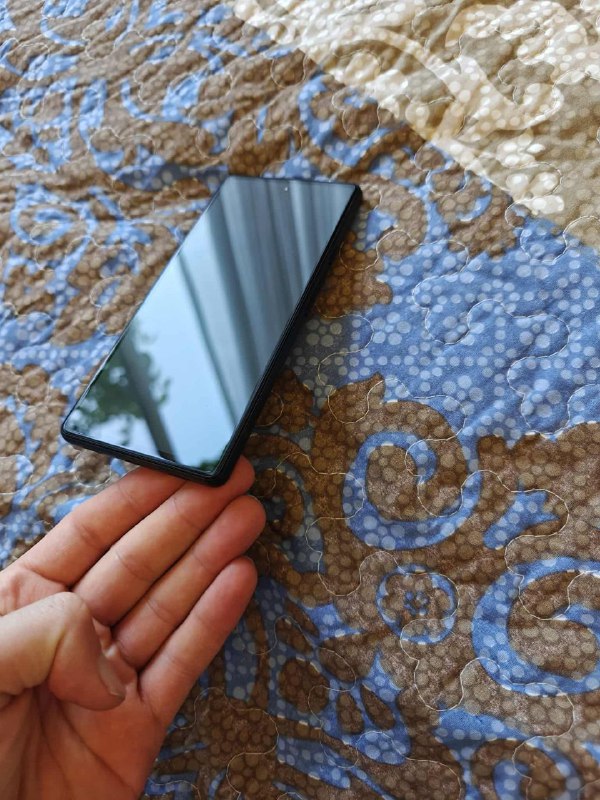 Google Pixel 6 4