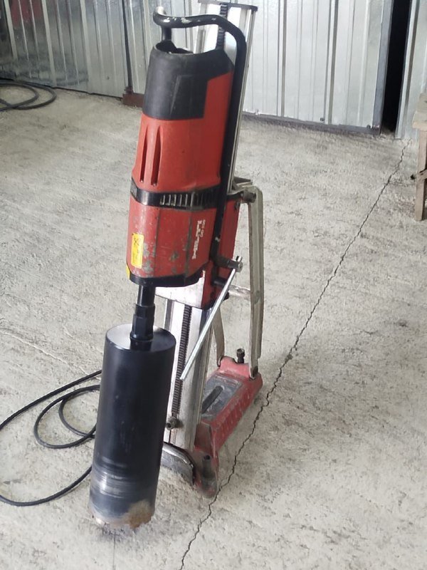 Установка для алмазного бурения Hilti DD350 с коронками 2
