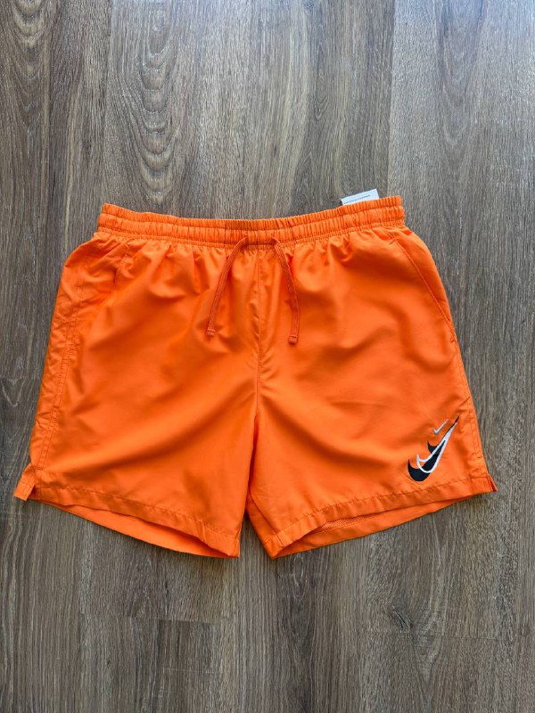 Кепка New Era, Рубашка Lyle & Scott, Шорты Nike, Кроссовки Nike Air Max 94, Футболка Arcteryx, Лонгслив Nirvana, Рубашка Ralph Lauren, Джемпер Stone Island, Футболка Tapout 3