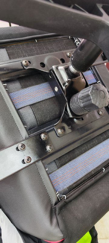 Геймерское компьютерное кресло X-drive 3