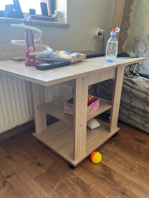 Раскладной стол в идеальном состоянии 4