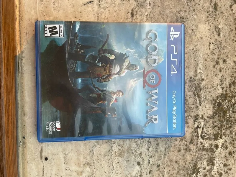 God of War, Stray 1