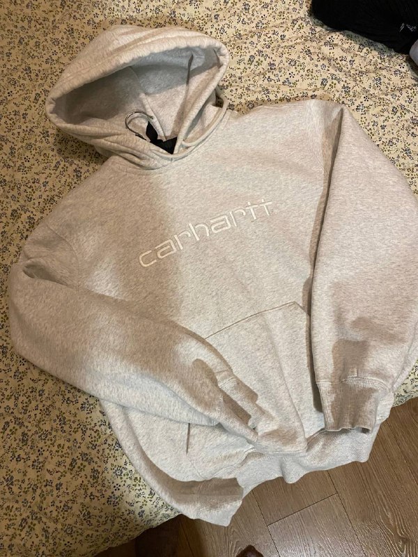 Худи carhartt, S, Dr martens vegan 1460, M-L пуховик, рубашка с рюшами