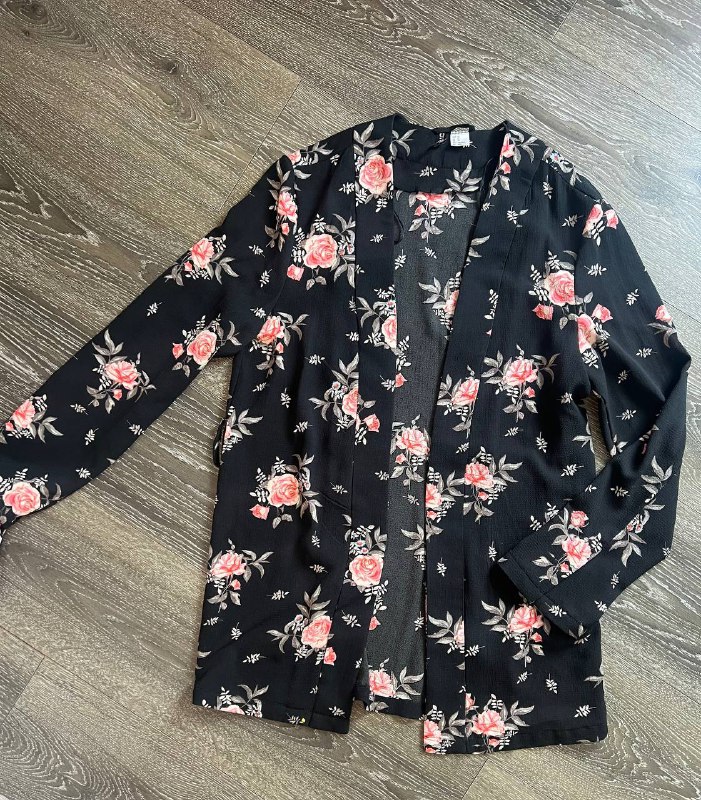 Женская одежда Stradivarius, Bershka, H&M, S-M