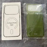 Чехлы на iPhone 17 Pro Max 2
