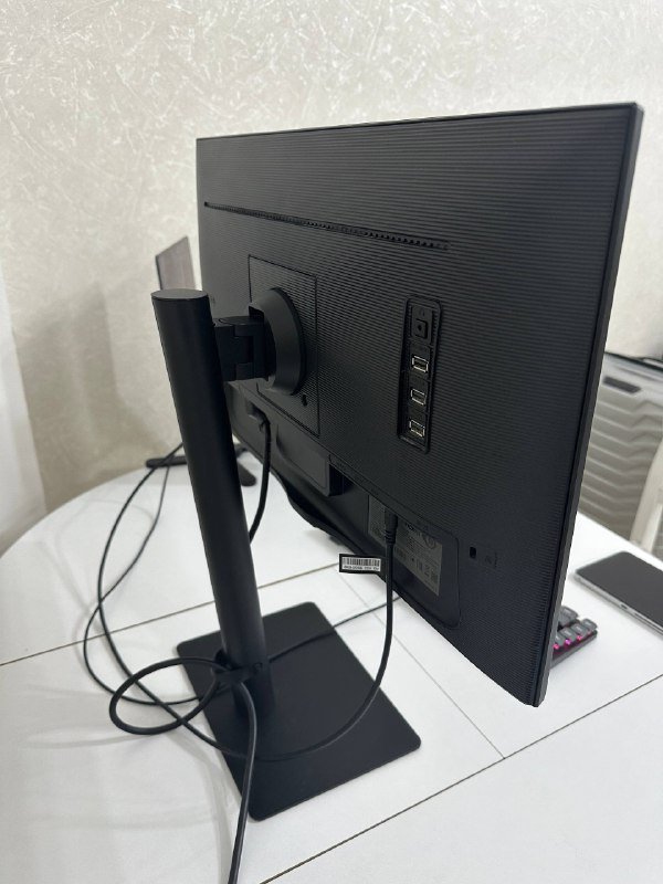 Монитор Samsung S24A600UCI 24 дюйма 2К USB-C 2