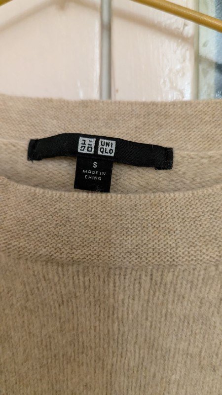 Свитера шерстяные и другие, размеры S, XS 8