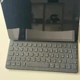 iPad 8 32GB, Apple Smart Keyboard, Apple Pencil 1st gen 3