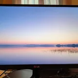 Монитор LG 24 Full HD 1