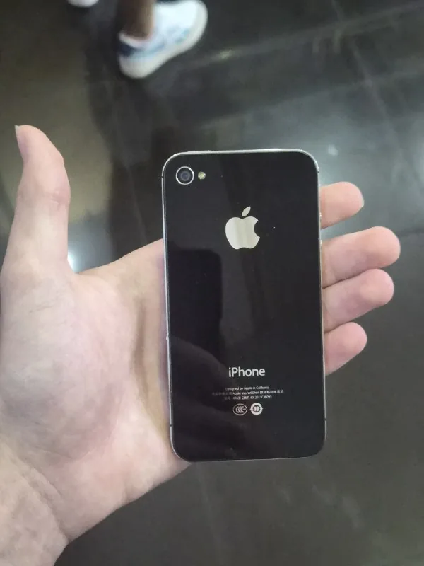 iPhone 4S 1