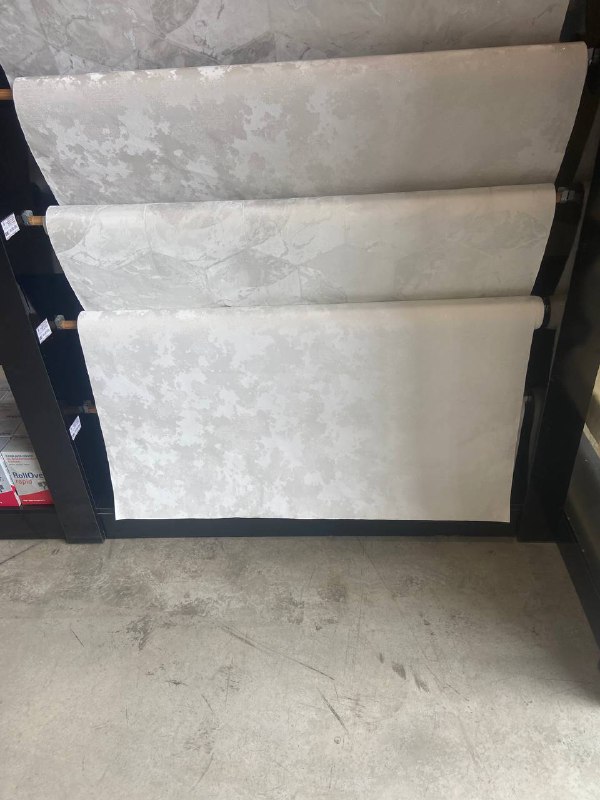 6 pairs of socks