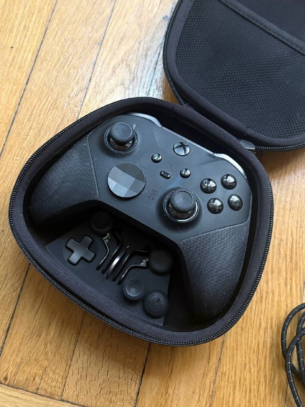 Xbox Series S, Xbox Elite Wireless Controller Series 2 3
