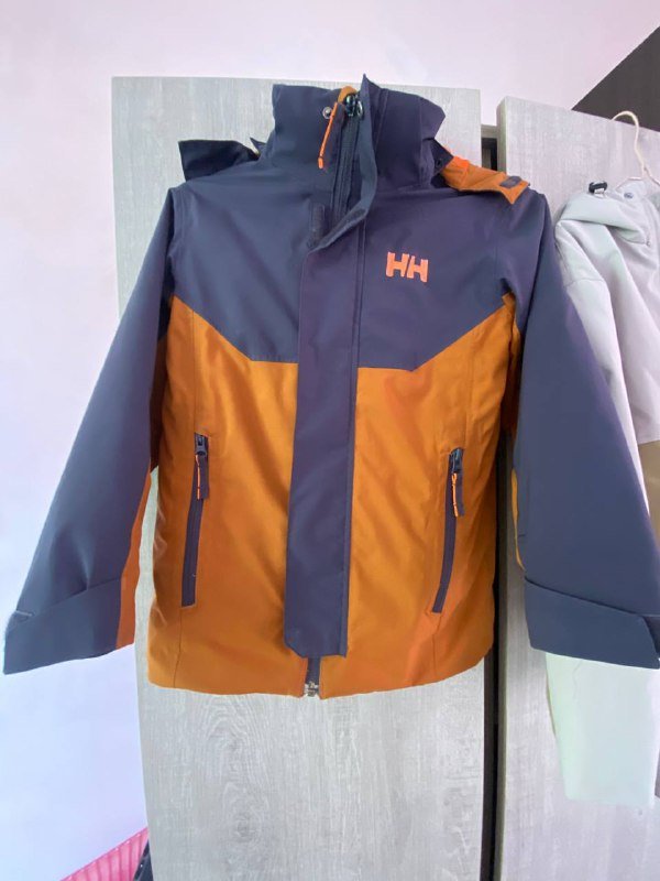 Детские куртки Helly Hansen, Zara, 7-8 и 140 см