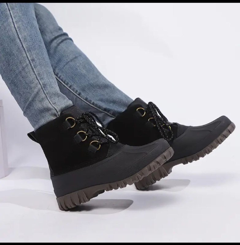 Ботинки тёплые прорезиненные размер 41-42