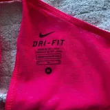 Спортивный топ, майка Nike 3