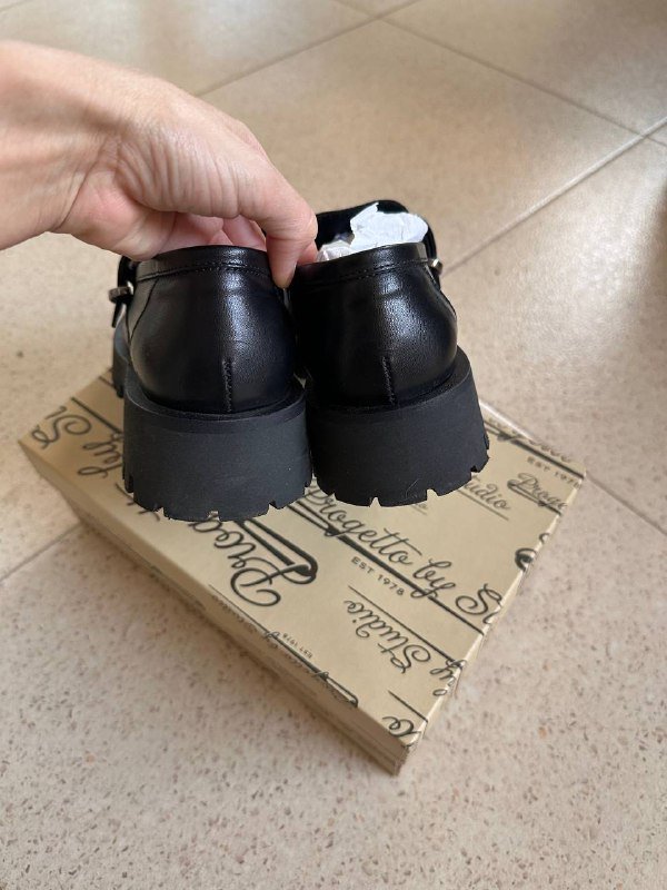 Лоферы Progetto by Studio 35 размер черные кожаные 5