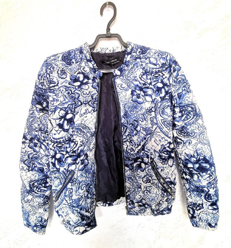 Куртка-бомбер женская