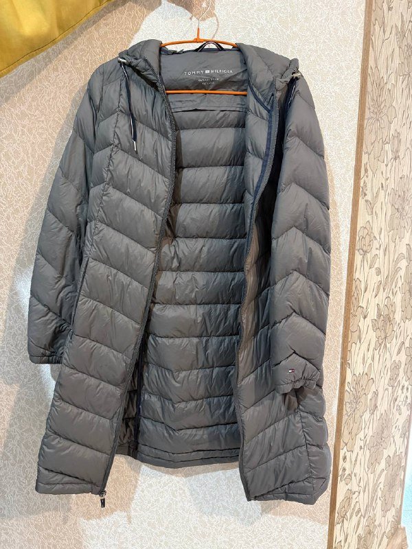 Пуховик Tommy Hilfiger размер S
