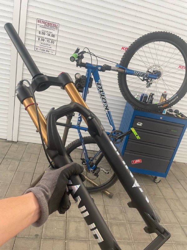 Легкий MTB велосипед Kona Borabora колеса 26" рама 18" 2