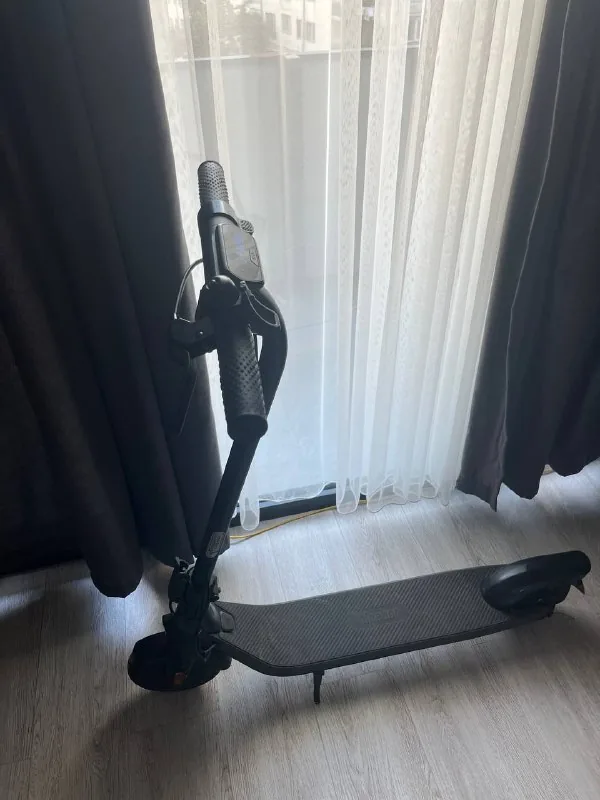 Электросамокат Ninebot KickScooter E2 1