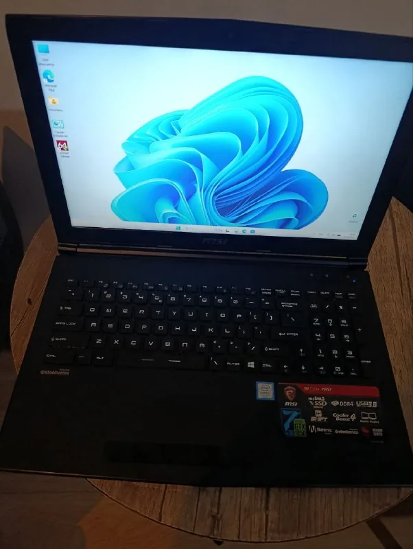 MSI GL62M 7RD სათამაშო ლეპტოპი 1