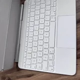 Apple Pencil Pro, Magic Keyboard для iPad Air 3