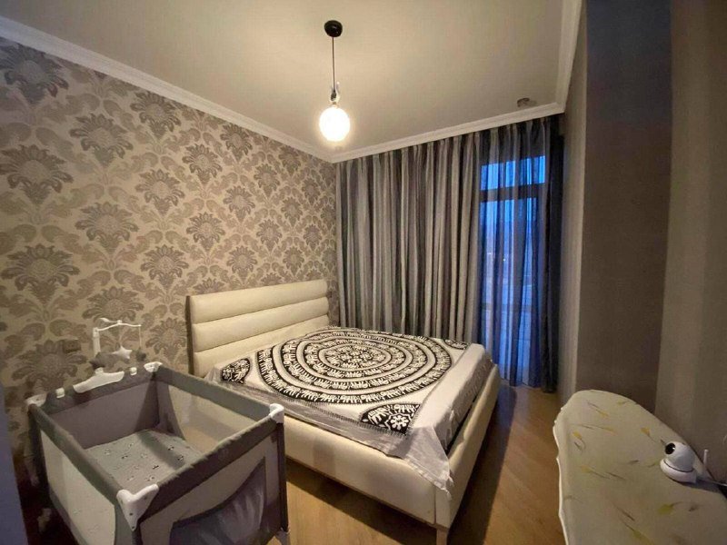 3-комнатная квартира с 2 спальнями в Батуми 4