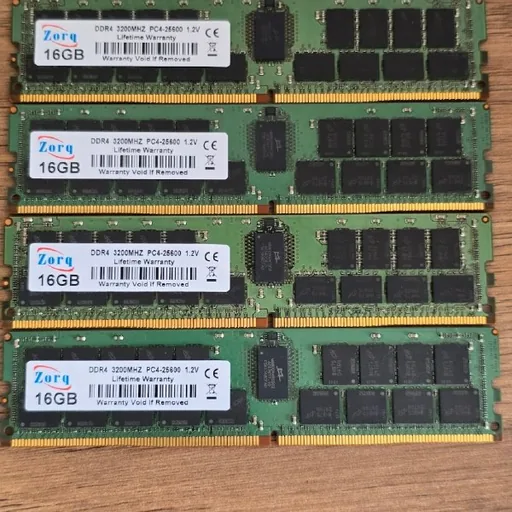 Оперативная память DDR4 ECC 16 ГБ, 4 штуки