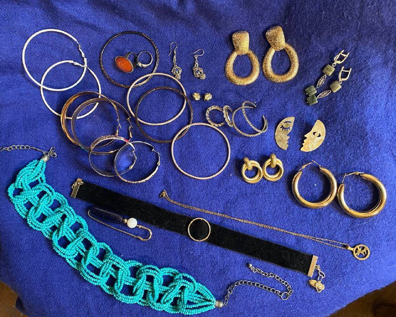 Палетки теней Violet Voss, ACE Beauty, Revolution, Revolution PRO 3