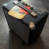 Бас гитара Squier By Fender, комбик Fender Rumbler 15 5