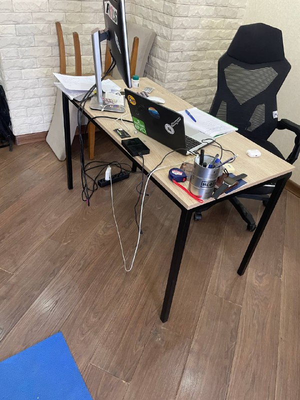 Рабочий стол 120х60х75см 3