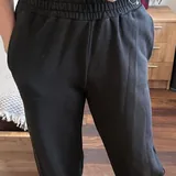 Джинсовка, жилетка Michael Kors, джинсы, брюки Puma и джогеры 10