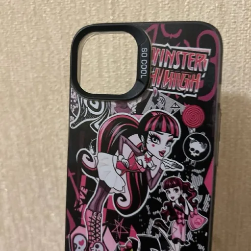Чехол на iPhone 14