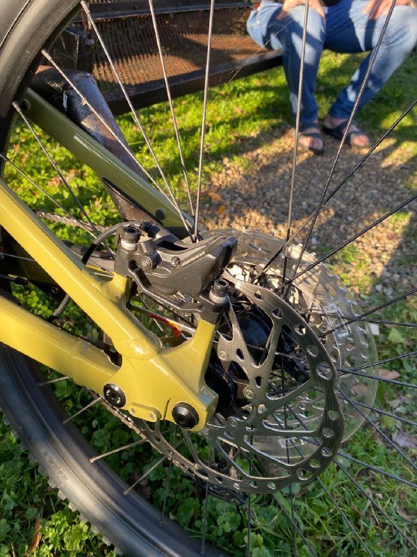 Электровелосипед Cannondale Bosch CX Почти новый 4