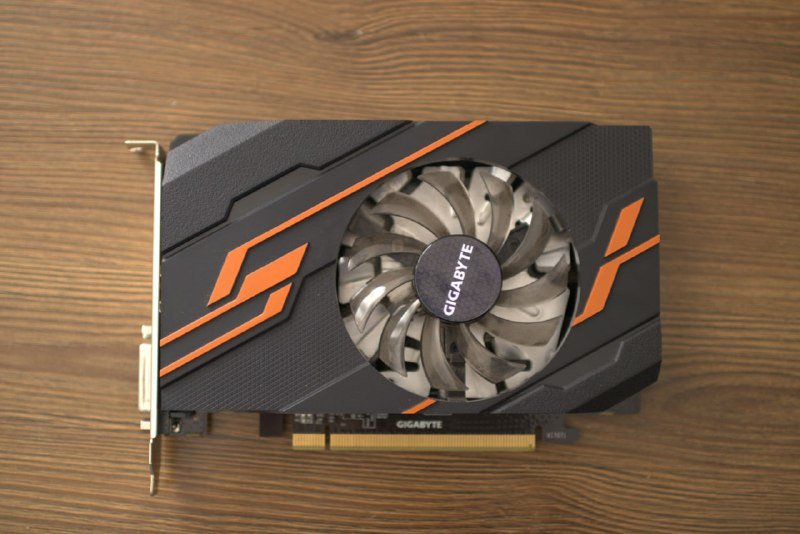 Видеокарта GeForce GT1030, Процессор Intel Core i7-7700, Материнская карта ASRock B250M Pro4, охлаждение Zalman 3