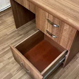 Рабочий письменный стол с 3 ящиками 2