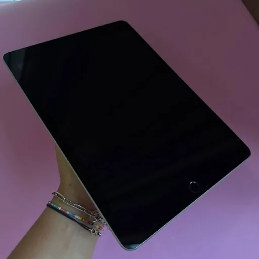 iPad 5-го поколения 32 ГБ