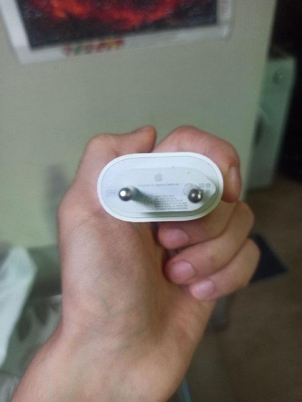 зарядное устройство для iPhone 2