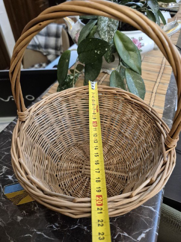 Плетёная корзина 3