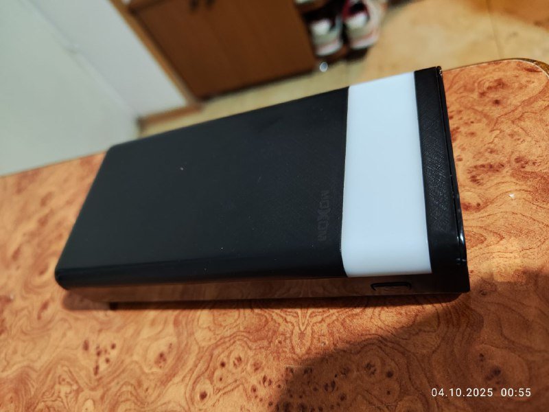 MOXOM POWER BANK 30000mAh