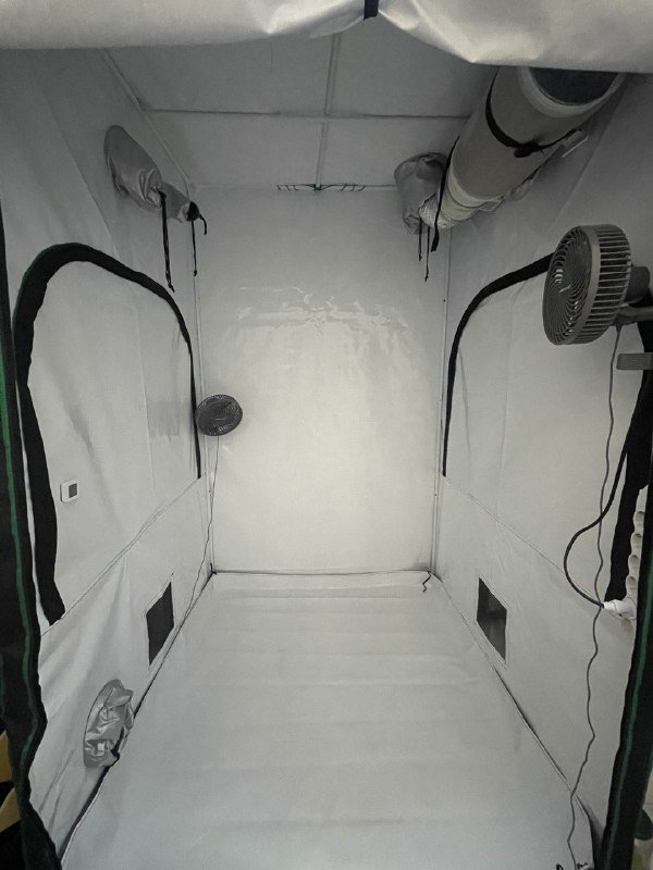 Гроубокс, лампа 480 Вт, вытяжка, вентиляторы MarsHydro 3