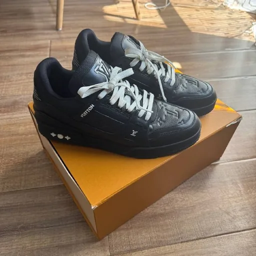 Кроссовки LV Trainer