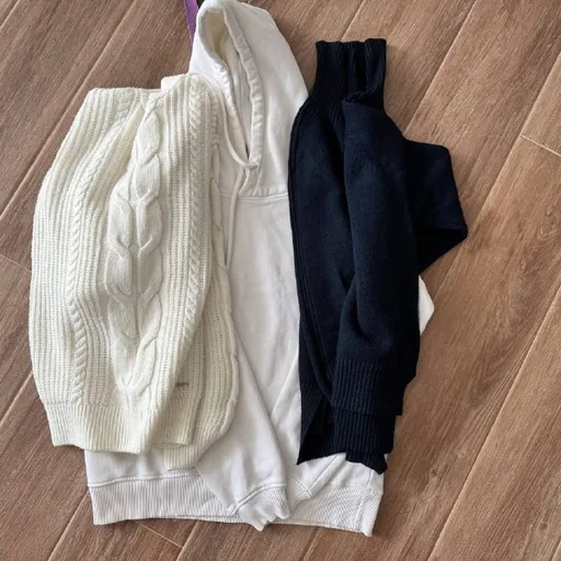 Свитера, худи, лосины, майки Zara, черный боди