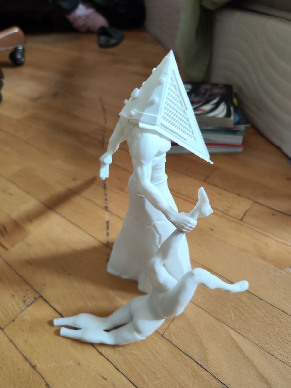 Пирамид хед фигурка сделанная на 3д принтере 2